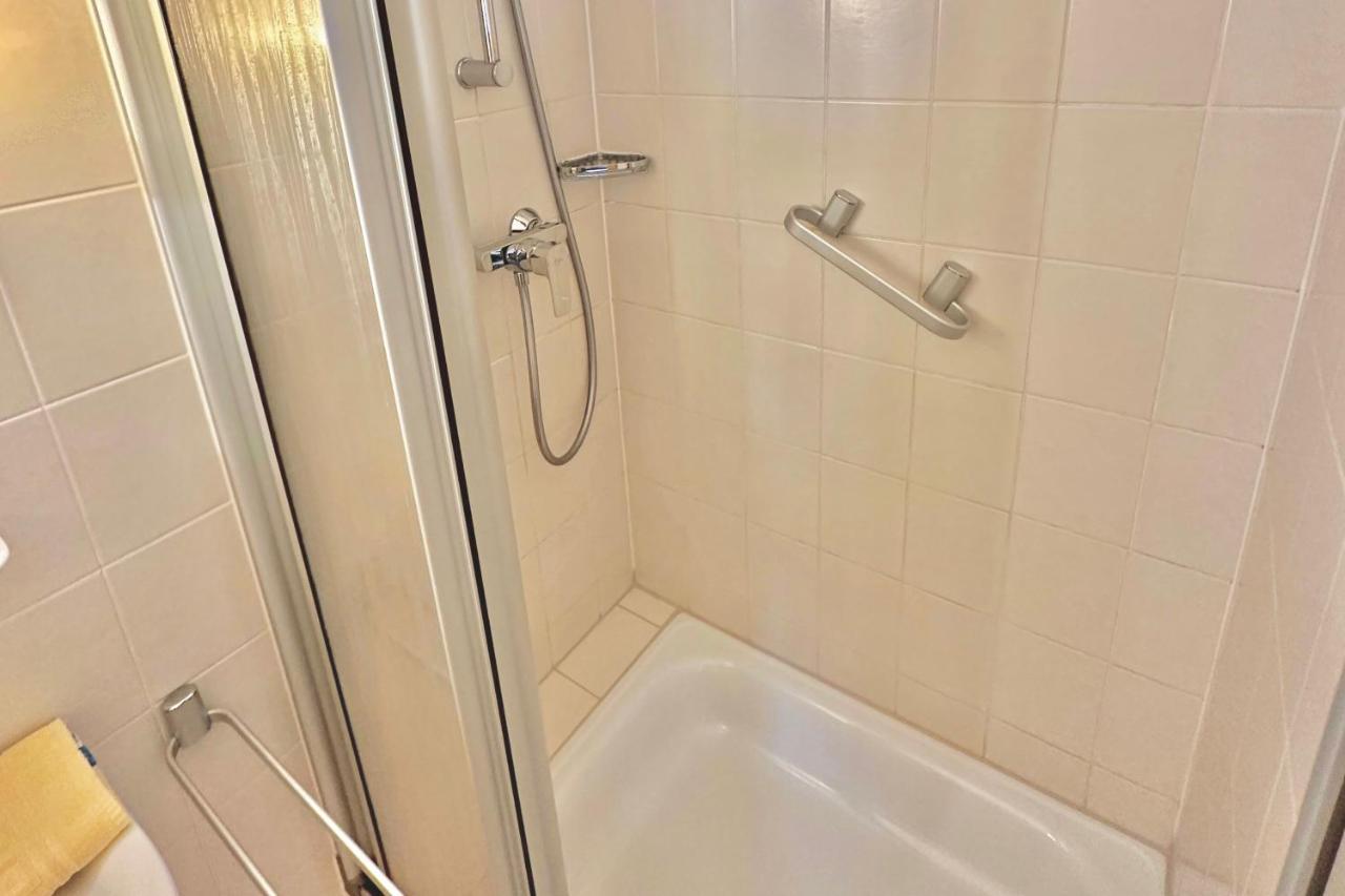 Hotel Imperial Krefeld Kültér fotó