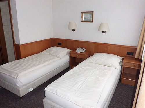 Hotel Imperial Krefeld Kültér fotó